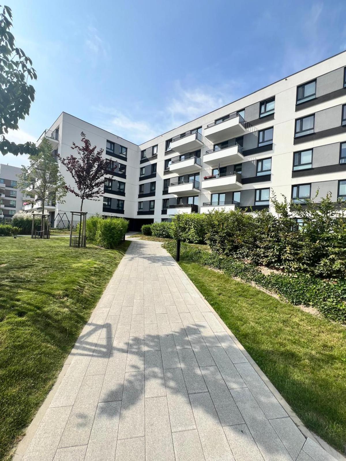Mieszkanie Blisko Radomskiego Centrum Onkologii Exterior foto